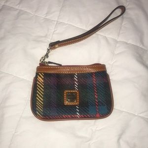 Dooney & Bourke wristlet